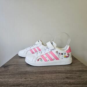 Adidas  Disney x Grand Court Minnie Mouse Girls Size 3  White/ Pink NWT
